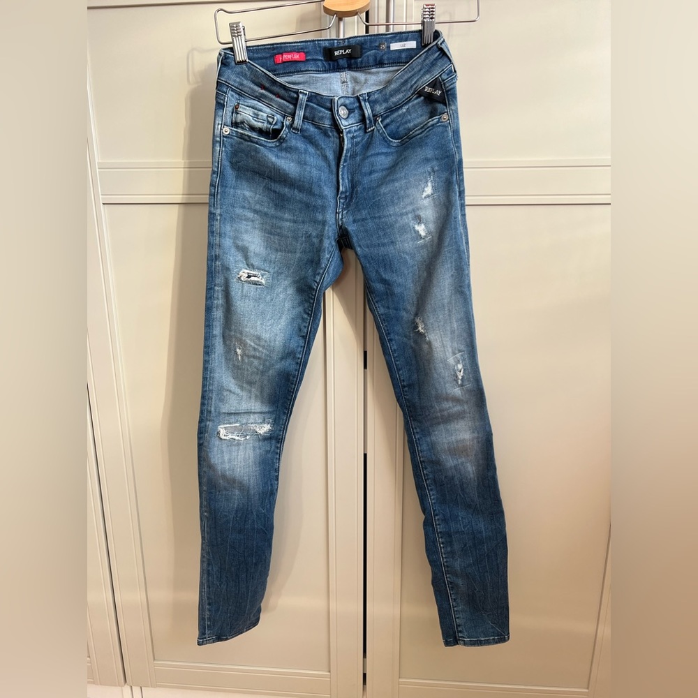 Replay low waist jeans, size 25 (fits up to 27)